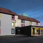 ホテル Nord Aeroport ペルピニャン