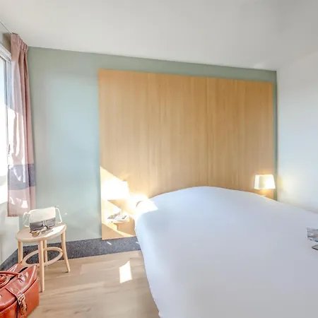 호텔 Nord Aeroport 2*