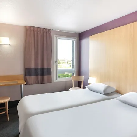 Nord Aeroport 酒店