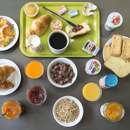 Nord Aeroport 酒店 佩皮尼昂