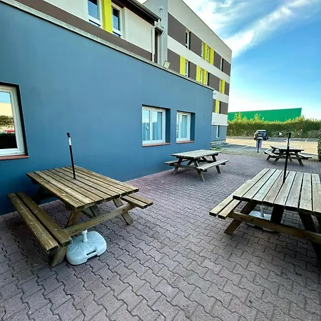 酒店 Nord Aeroport 佩皮尼昂