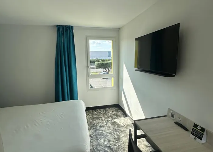 B&B Hotel Perpignan Nord Aeroport 2*