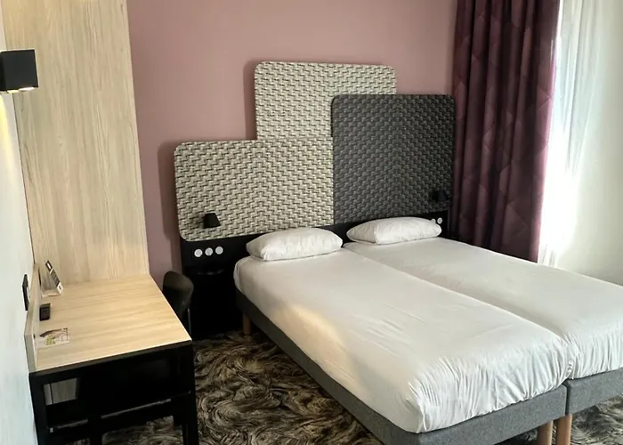 Nord Aeroport Hotel 2*