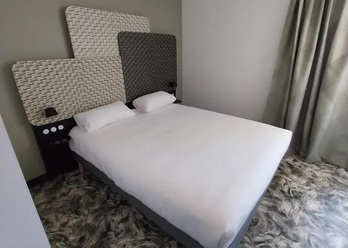 B&B Hotel Perpignan Nord Aeroport 2*